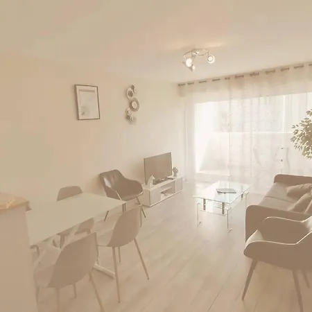 Le Grey-jardin Des Plantes-centre Des Congres * Ανζέρ